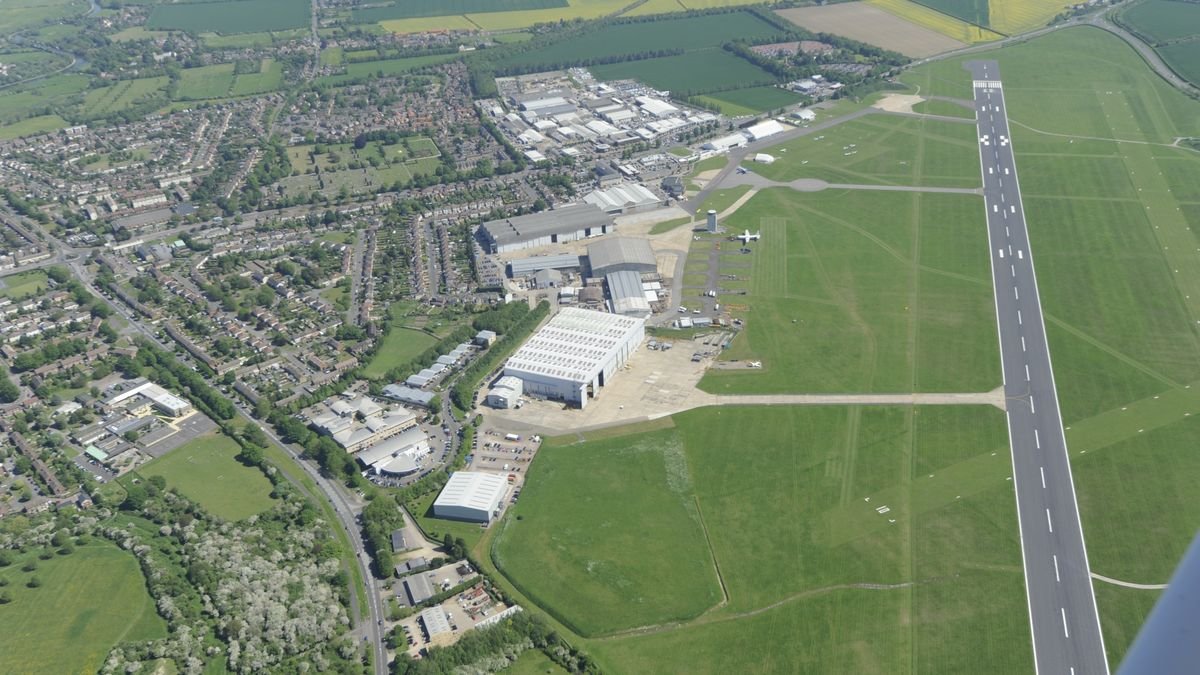 Three aircraft nearly crash over Cambridgeshire skies
