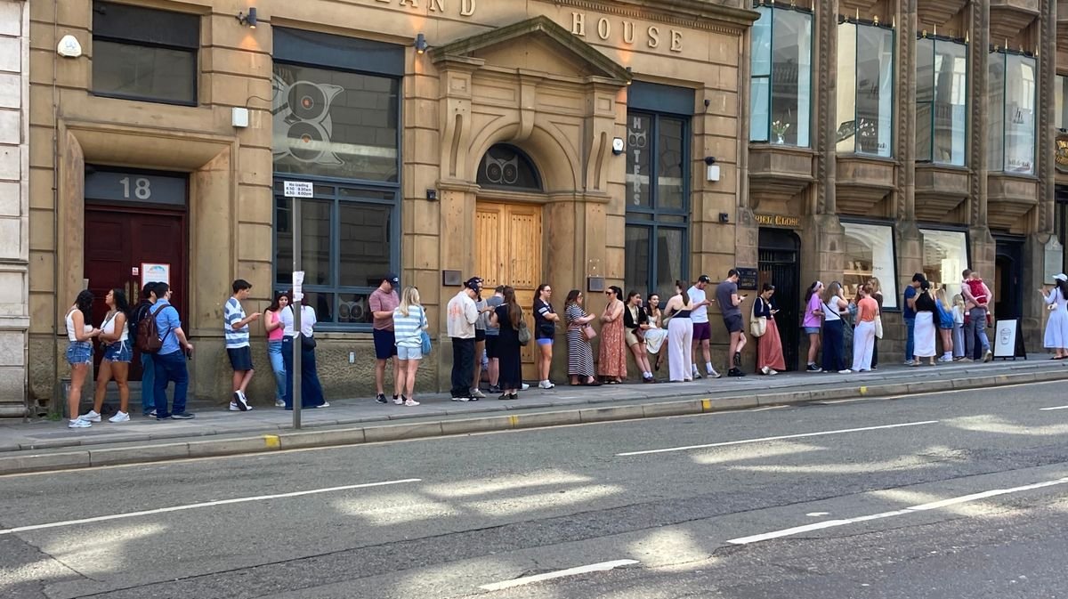 Huge queue spotted on Water Street