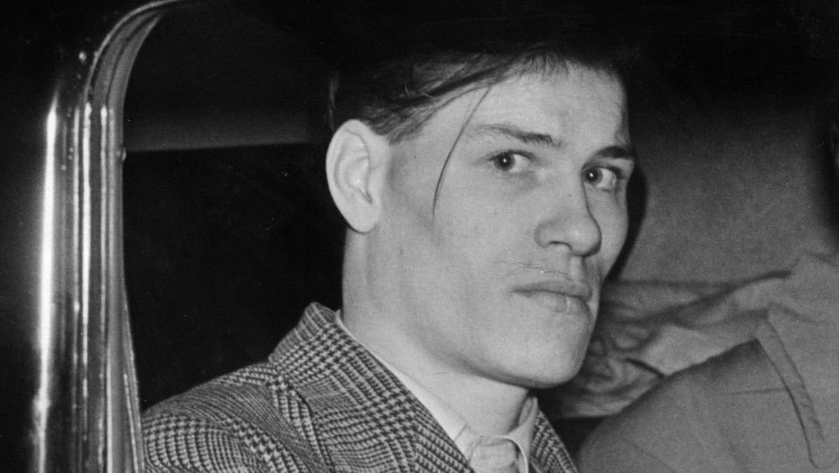 He committed a mass shooting at Knowsley Hall then went for a quiet pint