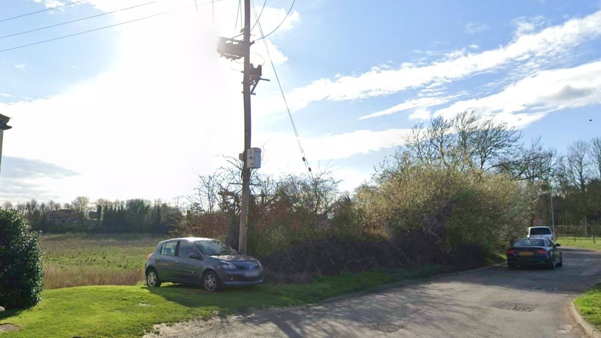Appeal for 49 affordable homes in village with only one bus per day dismissed