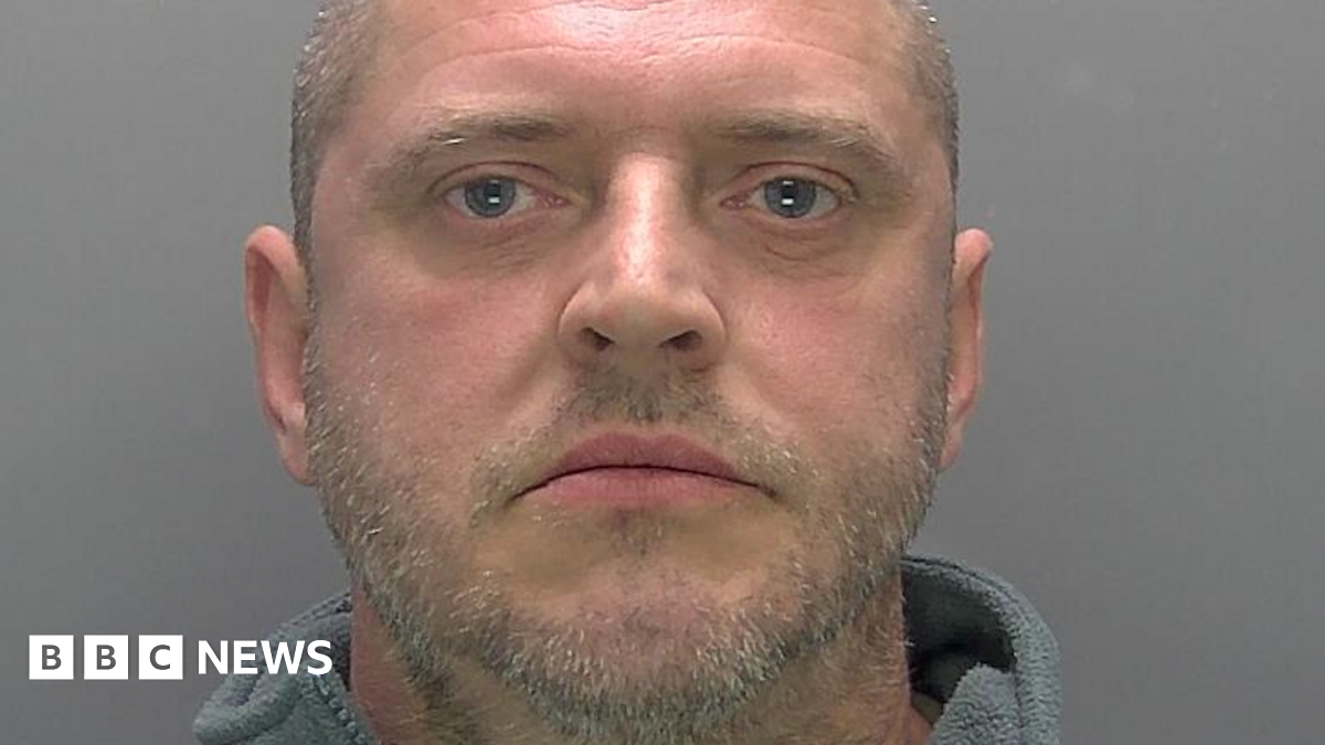 Former Littleport soldier Paul Page jailed over weapons stash