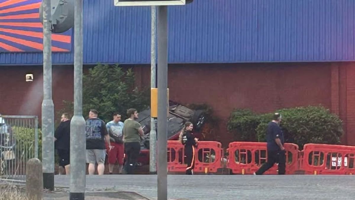 Live: Car crashes into Stoke-on-Trent B&M