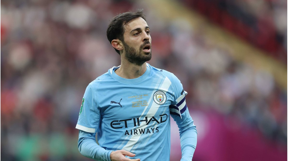 Transfer news LIVE: Real Madrid agree Bernardo Silva deal as Man United eye Robinson